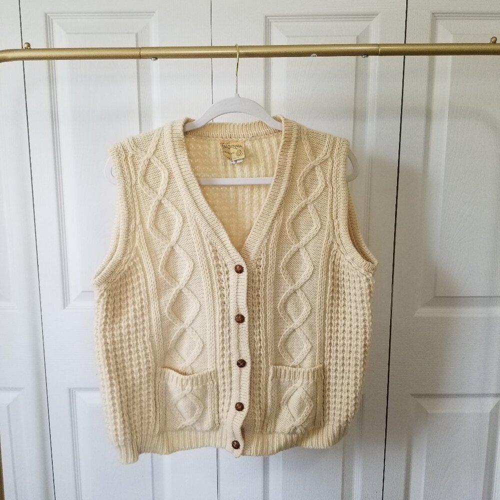MADE IN IRELAND ARAN WOOL SWEATER FALCARRAGH FISHERMAN WOOL VEST SIZE XL